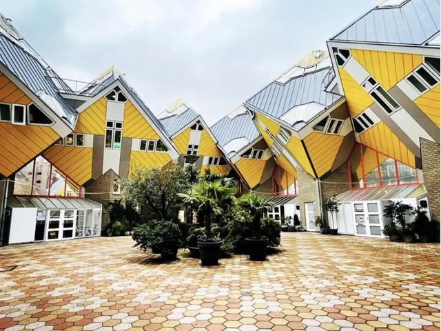 世界十大最丑建筑物，中国最丑建筑排名十位（世界“最丑”的十处建筑）
