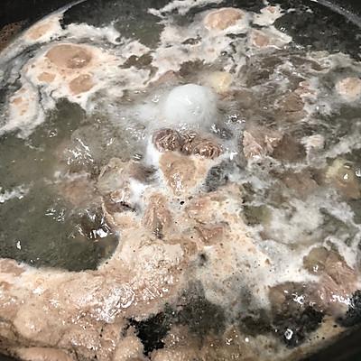 牛腩用高压锅炖多久可以烂，牛腩用高压锅要压多长时间能烂乎（鲜美#牛腩炖萝卜中午刚做完）