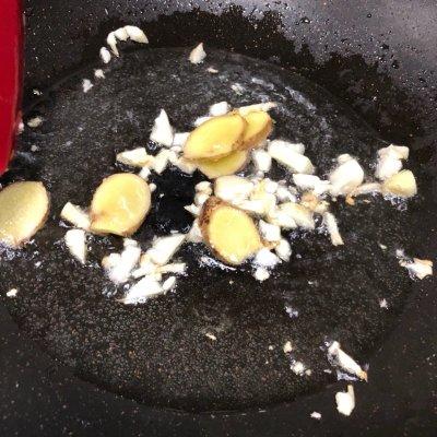 牛腩用高压锅炖多久可以烂，牛腩用高压锅要压多长时间能烂乎（鲜美#牛腩炖萝卜中午刚做完）