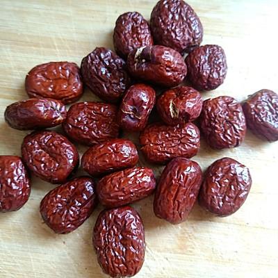 大枣枸杞水的功效，大枣枸杞水能长期喝吗（养生茶—红枣枸杞茶这样做最好吃）