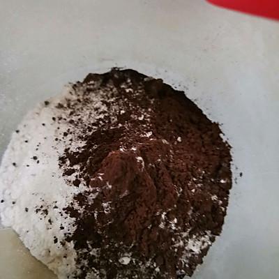 棉花糖巧克力的做法，巧克力包裹棉花糖的做法图片（少油能拉丝的巧克力棉花糖软曲奇）