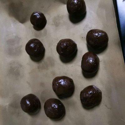 棉花糖巧克力的做法，巧克力包裹棉花糖的做法图片（少油能拉丝的巧克力棉花糖软曲奇）