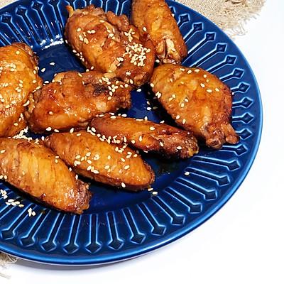 锡纸烤鸡翅的做法步骤，锡纸烤鸡翅（这道一学就会的烤鸡翅）