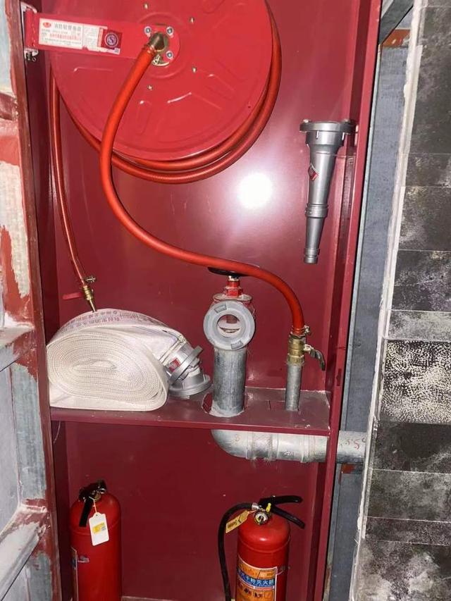 消防箱（消防箱尺寸，消防隐患曝光台（消防箱尺寸规格型号）