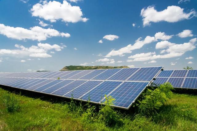 太阳能品牌排行榜前十名，太阳能十大排名（2021年全球光伏组件供应商前十名出炉）