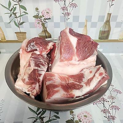 酱腊肉正宗的做法，明天要上班，今天吃大餐酱腊肉