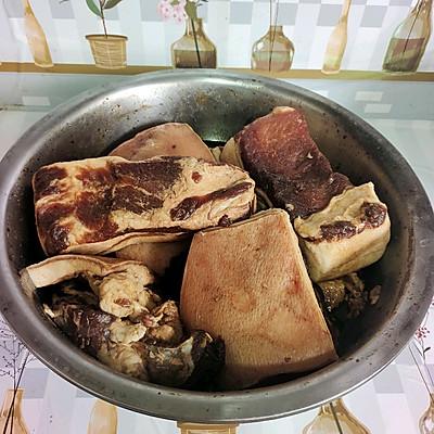 酱腊肉正宗的做法，明天要上班，今天吃大餐酱腊肉