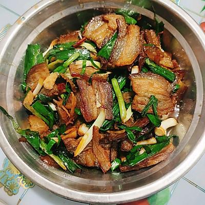 酱腊肉正宗的做法，明天要上班，今天吃大餐酱腊肉