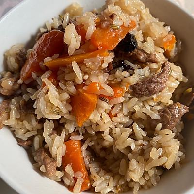 电饭锅做菜步骤，电饭锅做饭的做法（家庭版电饭煲手抓饭超美味没吃过太可惜了）