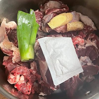 牛柳的做法，牛柳炒青椒做法（学会这道冷吃牛肉）