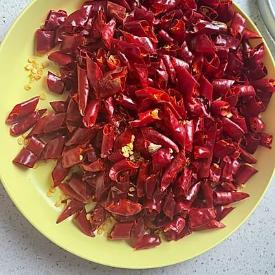 牛柳的做法，牛柳炒青椒做法（学会这道冷吃牛肉）