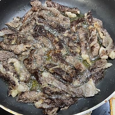 牛柳的做法，牛柳炒青椒做法（学会这道冷吃牛肉）