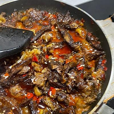 牛柳的做法，牛柳炒青椒做法（学会这道冷吃牛肉）