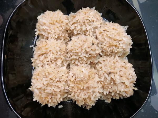 糯米小圆子的做法，甜美小圆子做法是什么（蒸糯米肉丸子就要这样做）