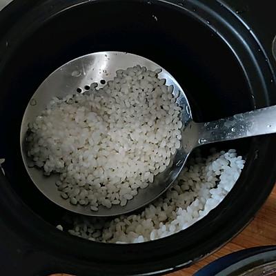 糯米小圆子的做法，甜美小圆子做法是什么（蒸糯米肉丸子就要这样做）