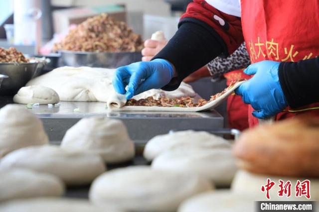 延津县美食，延津县美食街（“延津火烧”添年味）