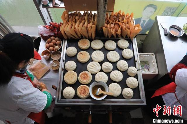 延津县美食，延津县美食街（“延津火烧”添年味）