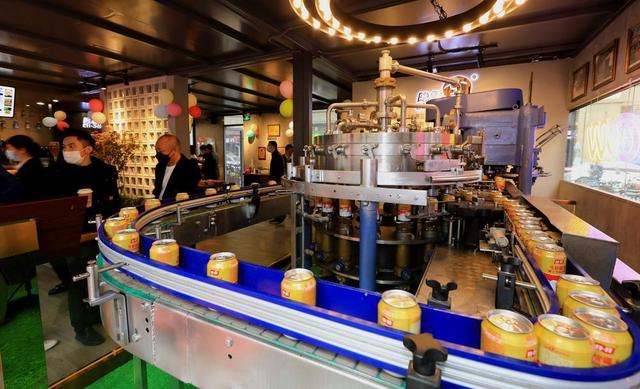 易拉罐生产厂家，红牛易拉罐废旧厂家在哪里（中国首条进口易拉罐生产线“摆上街”）