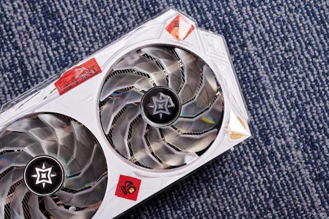 显卡温度多少是正常的，显卡80度到85正常吗（性能直指Ti世代）