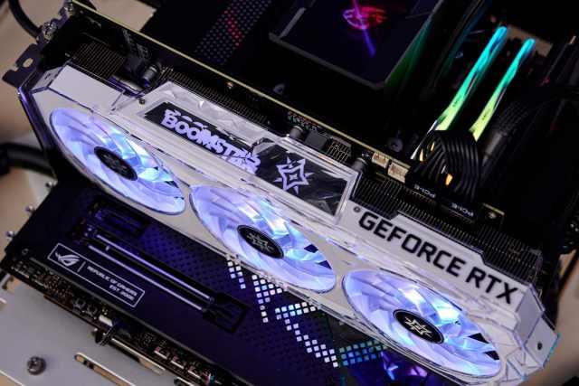 显卡温度多少是正常的，显卡80度到85正常吗（性能直指Ti世代）