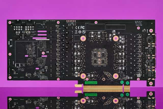 显卡温度多少是正常的，显卡80度到85正常吗（性能直指Ti世代）