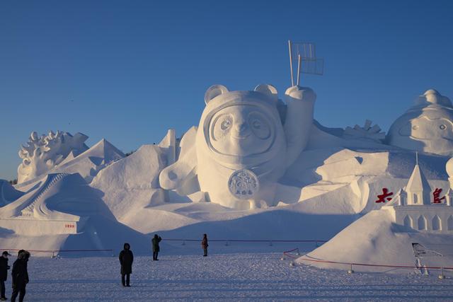 锡伯族的经济，锡伯族的经济特点（冰天雪地是这样变成金山银山的——来自黑龙江的冰雪产业发展报告）