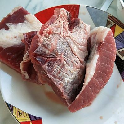 四川麻辣牛肉最正宗做法，你麻辣牛肉条的正宗做法