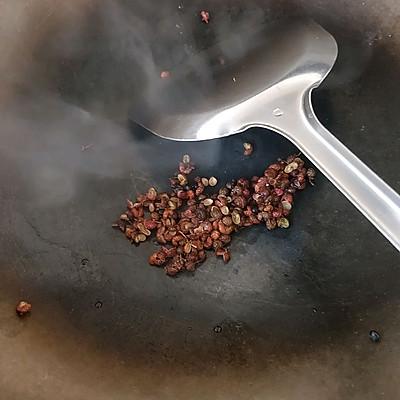 四川麻辣牛肉最正宗做法，你麻辣牛肉条的正宗做法