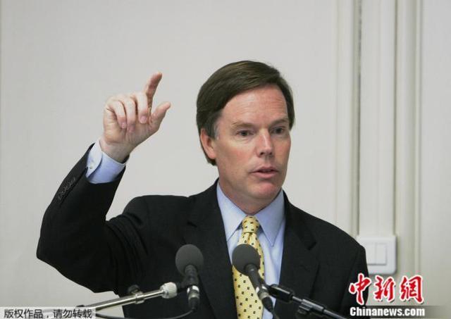 拜登简历英文中文，拜登简历（美国新任驻华大使，为什么是他）