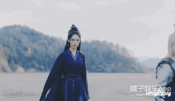 甜妹田曦薇，微信头像，甜妹田曦薇（迪丽热巴扛不住齐刘海）