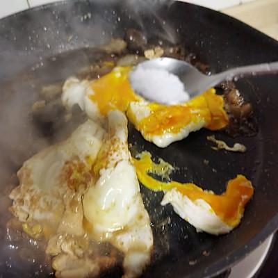 新鲜海参怎么吃，新鲜海参怎么吃最好（小白也能做的快手菜——海参炒鸡蛋）