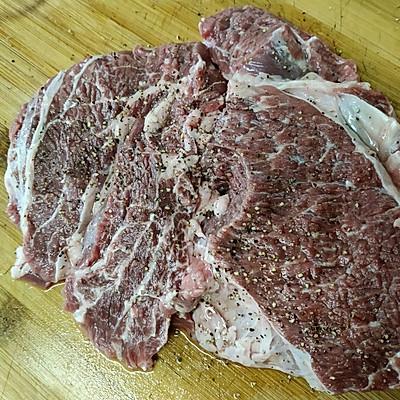 牛上脑肉适合怎么做好吃，牛上脑肉的做法大全（牛上脑做出牛排效果这么做特别好吃）