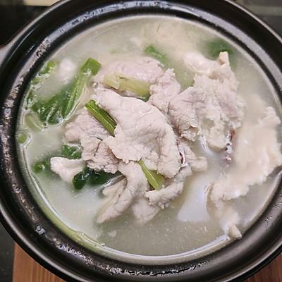四川滑肉汤的做法是什么，四川正宗滑肉汤的做法图片（大厨教你这么做水煮滑肉片）