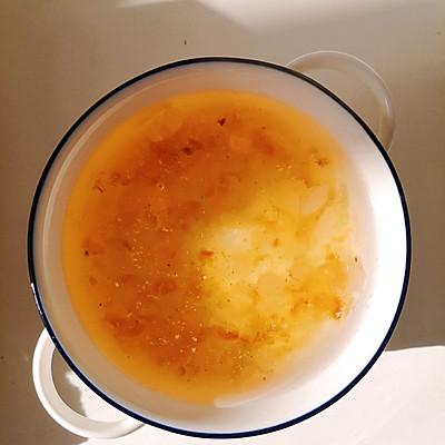 雪燕的做法大全，雪燕的功效（据说这个时候吃桃胶雪燕炖红枣）