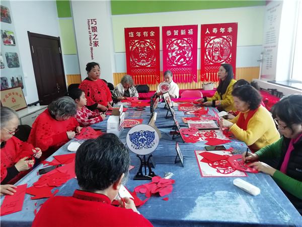 灯谜桃李梅猜地名，桃梅李杏村村有字谜（吉林省举办丰富多彩文化活动喜迎新春）
