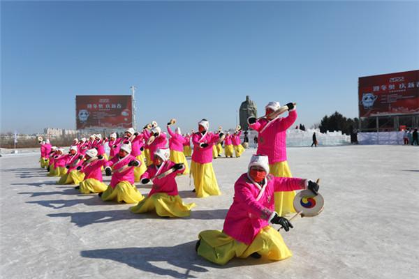 灯谜桃李梅猜地名，桃梅李杏村村有字谜（吉林省举办丰富多彩文化活动喜迎新春）
