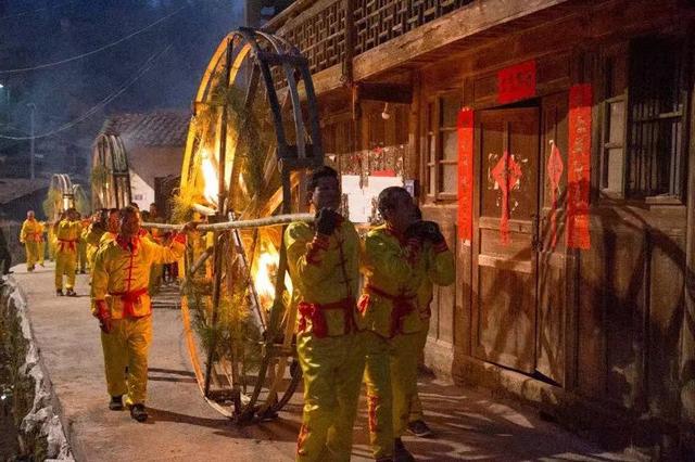 一个木一个鬼读什么，一个木一个鬼叫什么字（初三宜“赖床”，一起看年俗）