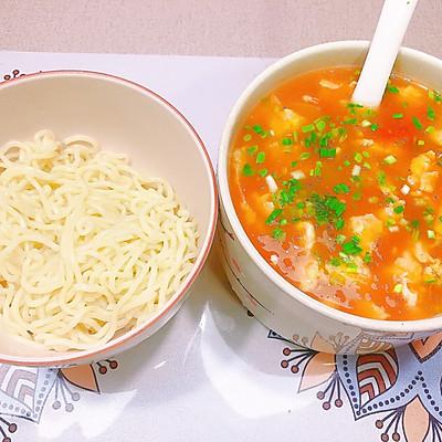 正宗西红柿打卤面，正宗西红柿打卤面做法（周末和美味的西红柿打卤面更配哦）