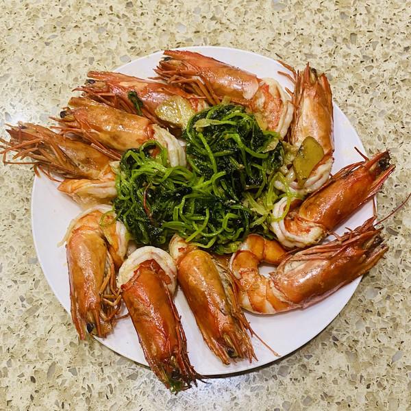 黑虎虾怎么做好吃，黑虎虾的做法窍门（有了#快手菜#爆香黑虎虾懒人不定外卖也能吃好饭）