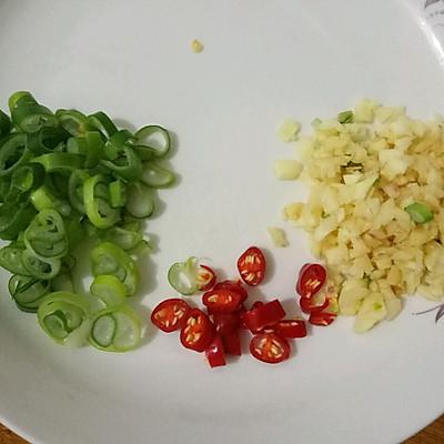 木耳煮几分钟熟，木耳煮多久几分钟能熟（爽口木耳）