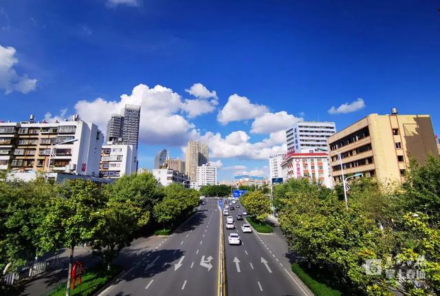 春城是哪个城市，山城是哪个城市（昆明，特大城市）