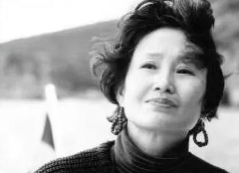 我喜欢你身上的味道和猝不及防给我的微笑。，喜欢你的微笑和你身上的味道，微信头像（“我们这个时代肝肠寸断的表情”）