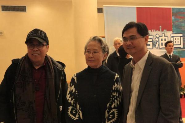 我喜欢你身上的味道和猝不及防给我的微笑。，喜欢你的微笑和你身上的味道，微信头像（“我们这个时代肝肠寸断的表情”）