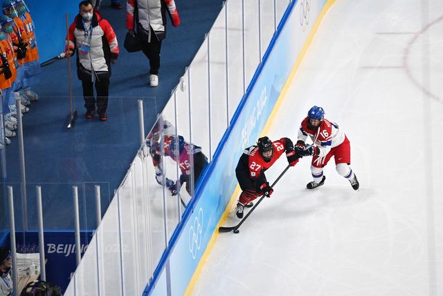 冰球由什么制成，冰球运动起源及作用_冰球一般是由什么制成的（冬奥会冰球场上的“冷知识”）