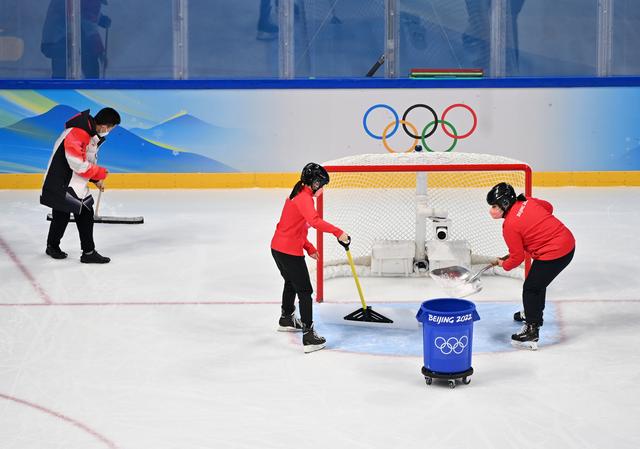 冰球由什么制成，冰球运动起源及作用_冰球一般是由什么制成的（冬奥会冰球场上的“冷知识”）