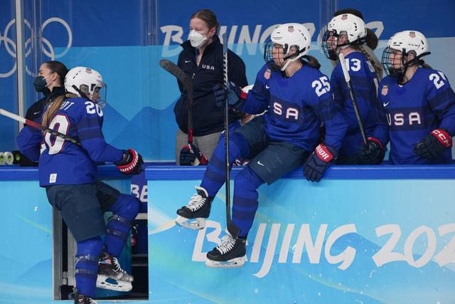 冰球由什么制成，冰球运动起源及作用_冰球一般是由什么制成的（冬奥会冰球场上的“冷知识”）