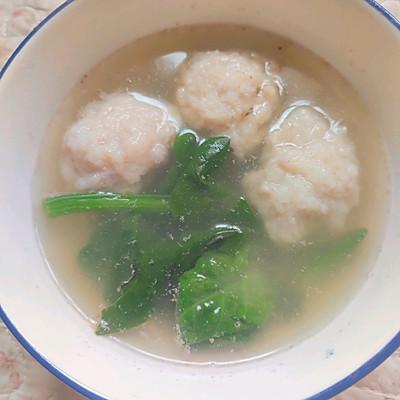 鱼丸的制作方法，手工鱼丸的家常做法（手打鲜滑鱼丸这么做大人孩子都爱吃）