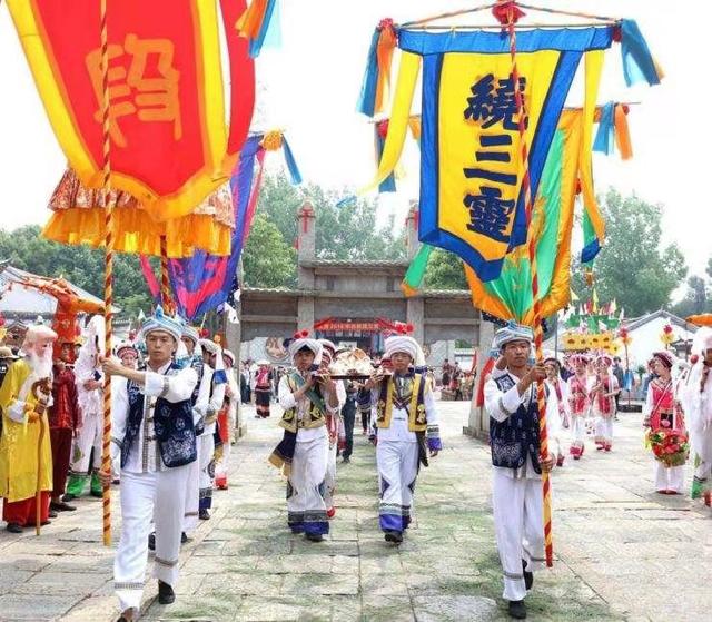 白族的传统节日，白族的节日（中华民族欢庆春节之白族）