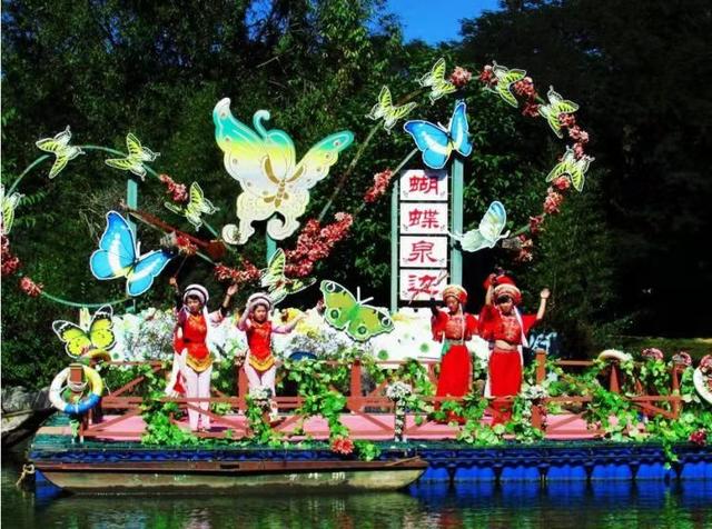 白族的传统节日，白族的节日（中华民族欢庆春节之白族）