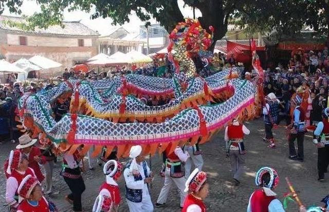 白族的传统节日，白族的节日（中华民族欢庆春节之白族）